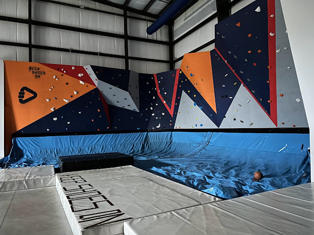 Liquidation Online Auction – Bouldering Wall – Climbing Towers – Ninja Courses