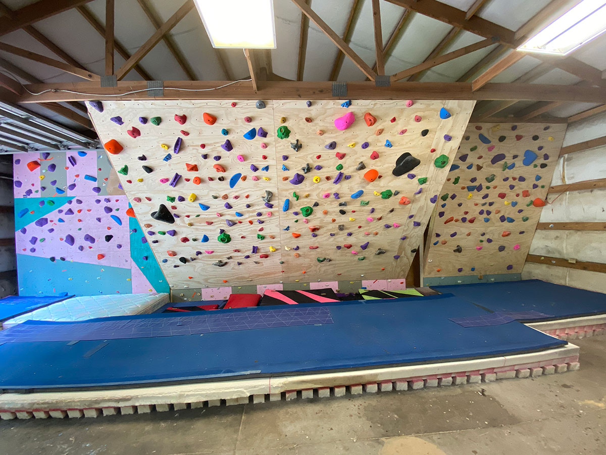 HWOW 43 – Simple Yet Generous Shed Homewall