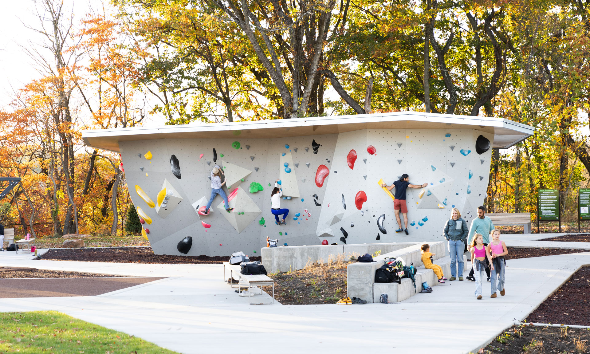 Walltopia-Built Bouldering Park Raises the Bar for Public Climbing That’s Open to All