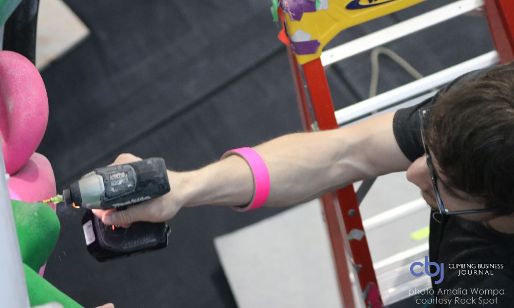 Climb Insider: bolts, raptors, crowds, mentors