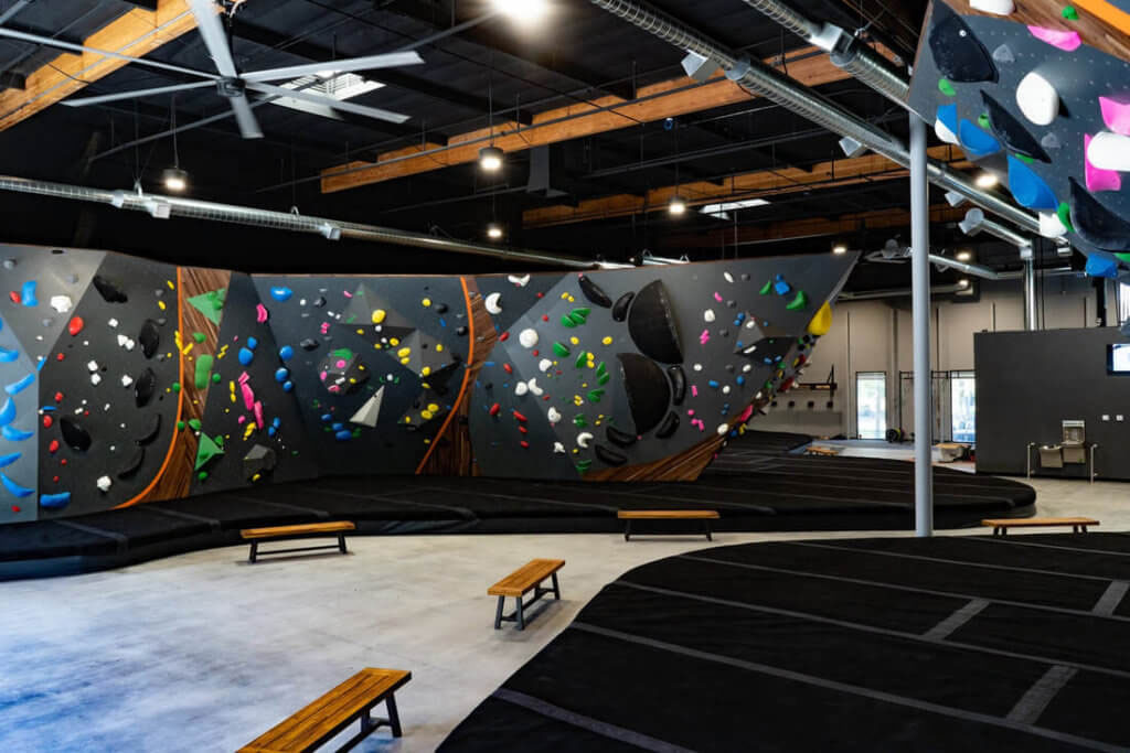 Small Focus: The Growth and Values of Flashed