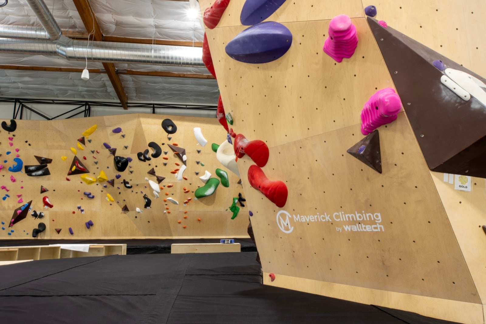 Maverick Climbing Brings Traction to the 2026 CWA Summit with Daily Gym Design Giveaway and Booth #540 Showcase