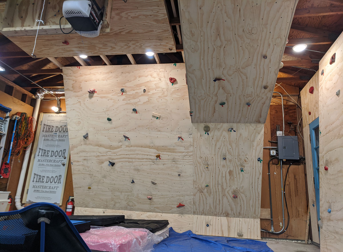 Homewall of the Week 9 – Convertible Garage Woodie