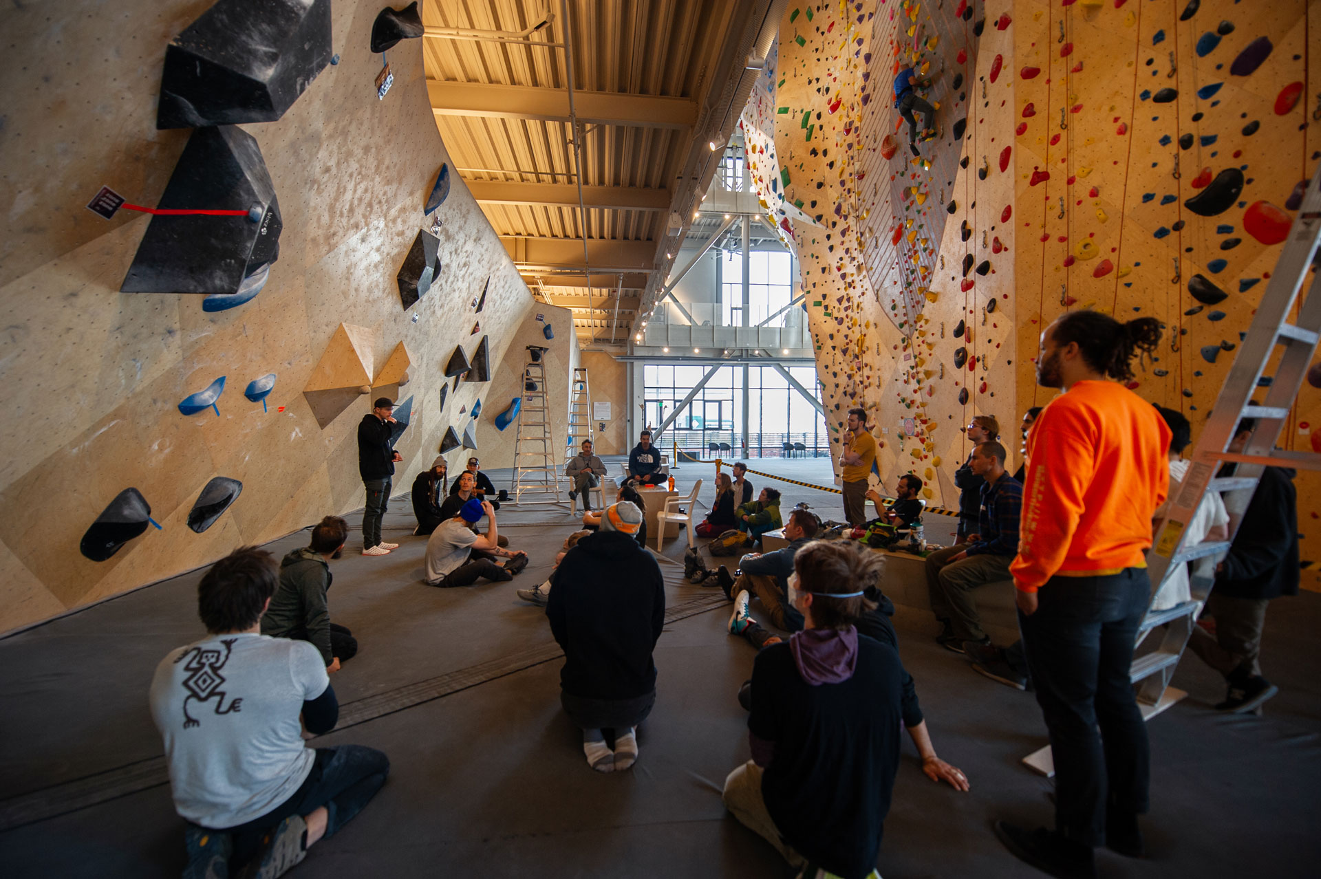 Setter Summit: Lifelines for Indoor Climbing Gyms