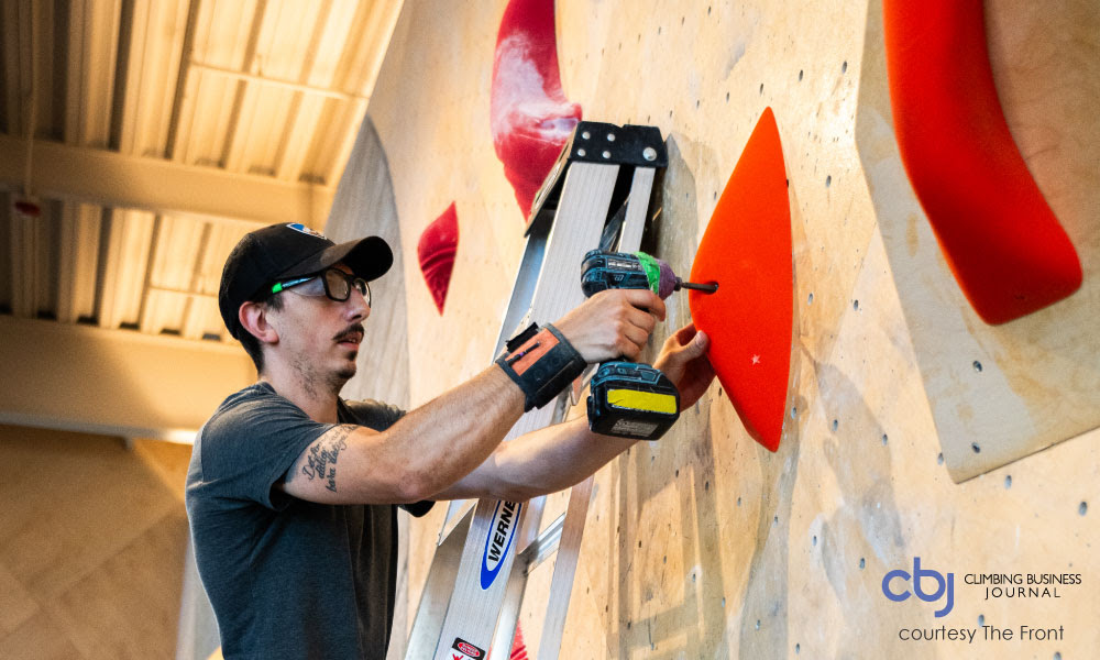 Climb Insider: gyms, comps, safety, staff